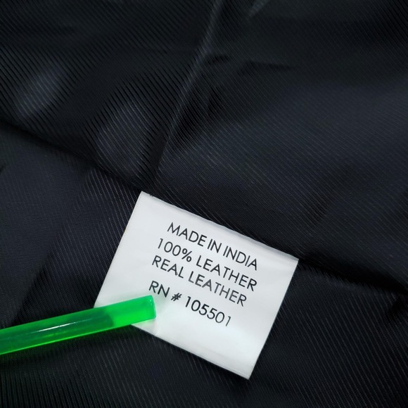 Double D Ranch Vest Women Medium Long Black Leather Beaded Removeable Fur Trim - Picture 12 of 15